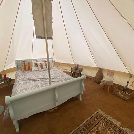 Secret Garden Glamping African Themed Tent Newark-on-Trent  ภายนอก รูปภาพ