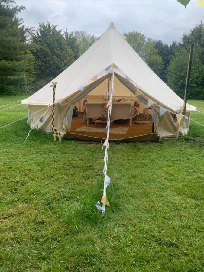 Secret Garden Glamping African Themed Tent Newark-on-Trent  ภายนอก รูปภาพ