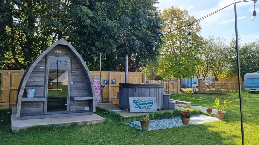 Secret Garden Glamping African Themed Tent Newark-on-Trent  ภายนอก รูปภาพ